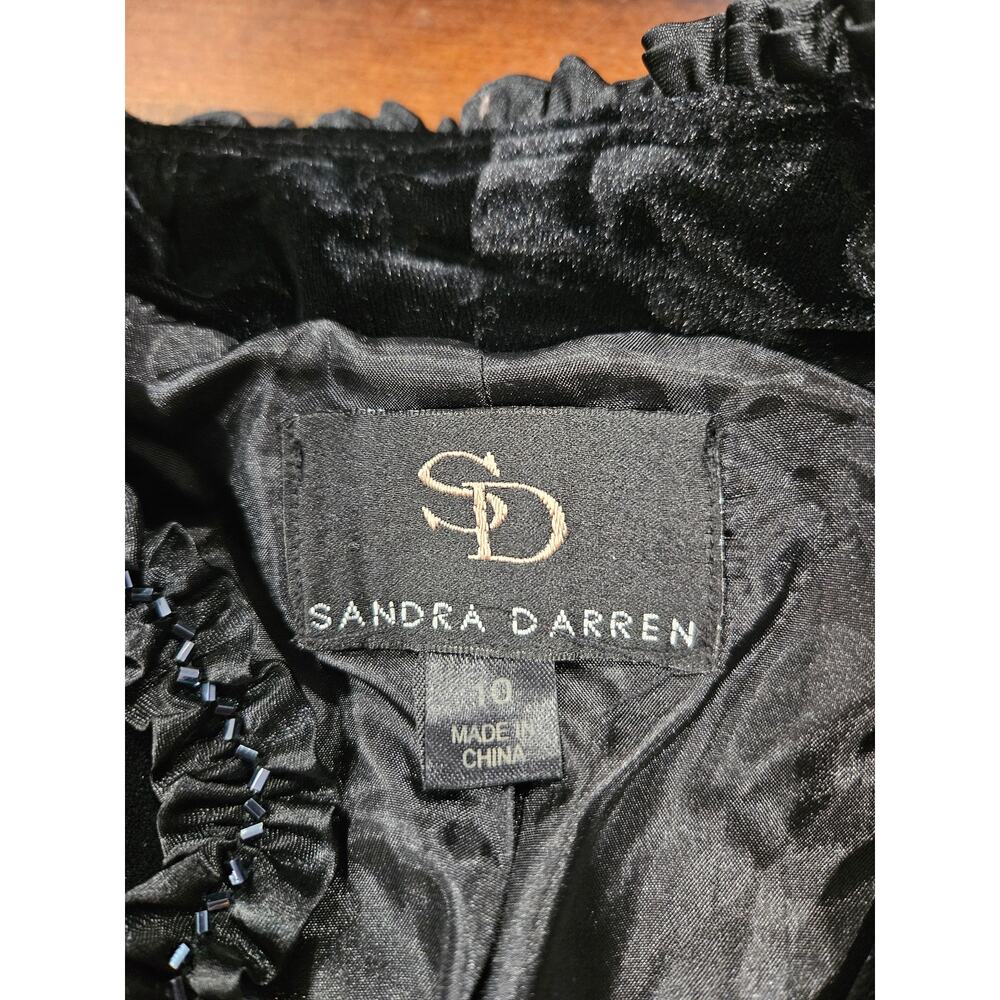NWT Sandra Darren Black Velvet Ruffle Jacket Size 10 Holiday Evening Out Formal - Picture 2 of 9